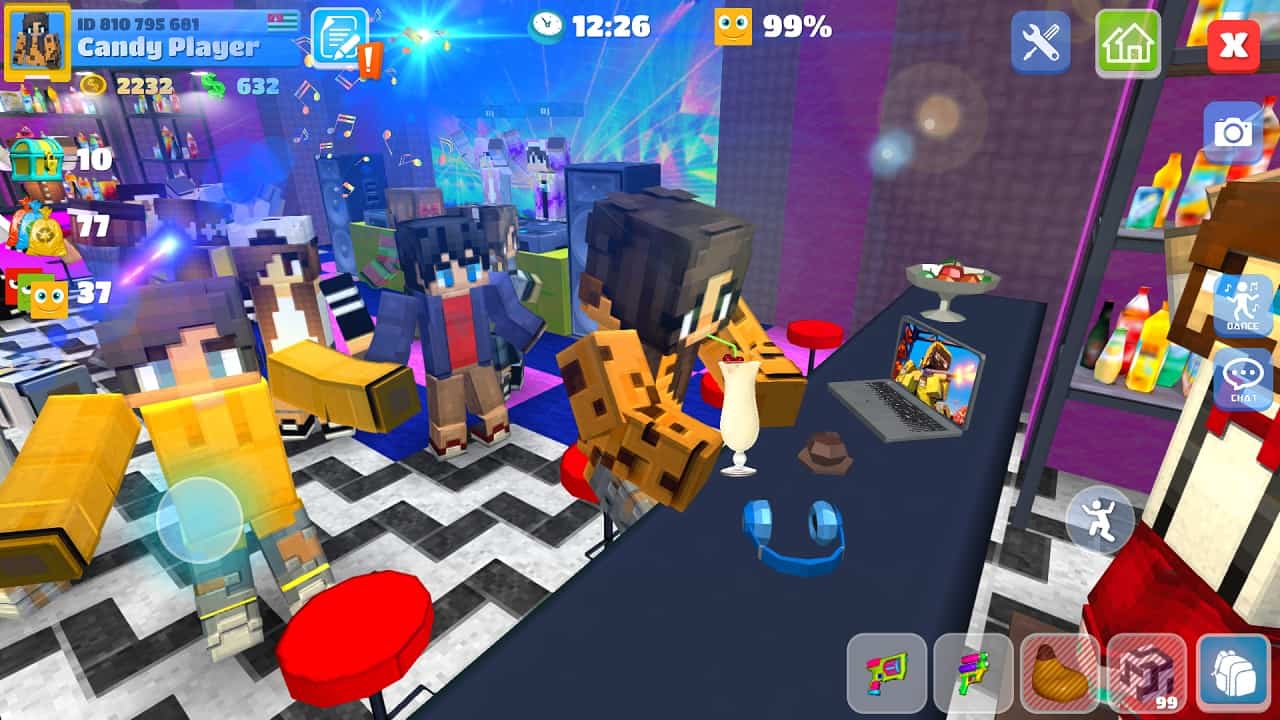 School Party Craft 1.7.977 MOD Menu VIP, Lots of Money and gems APK